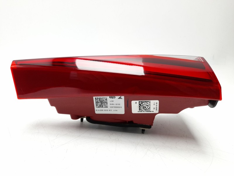 Recambio de piloto trasero derecho interior para hyundai i20 iii (bc3, bi3) 1.0 t-gdi hybrid 48v referencia OEM IAM  92404Q0100 