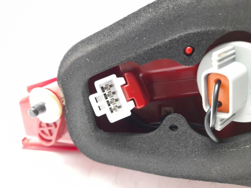 Recambio de piloto trasero izquierdo interior para hyundai i20 iii (bc3, bi3) 1.0 t-gdi hybrid 48v referencia OEM IAM  92403Q010