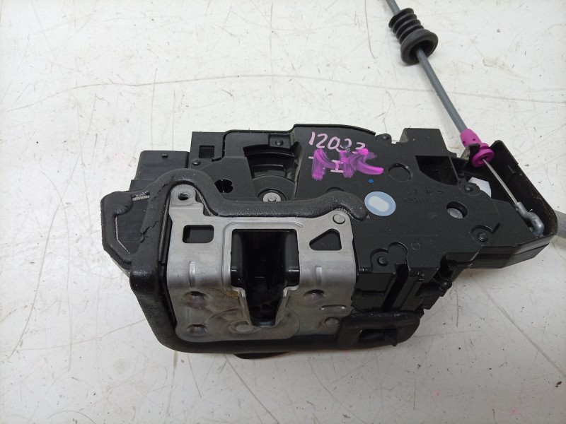 Recambio de cerradura puerta trasera izquierda para mercedes-benz b-klasse (bm 247) b 180 referencia OEM IAM  0997302001 