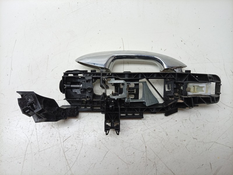Recambio de maneta exterior trasera izquierda para mercedes-benz b-klasse (bm 247) b 180 referencia OEM IAM  A0997602001 