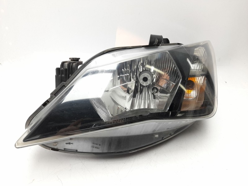 Recambio de faro izquierdo para seat ibiza iv (6j5, 6p1) 1.4 tdi referencia OEM IAM  6J1941021K 9010001