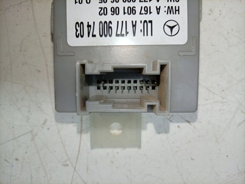 Recambio de modulo electronico para mercedes-benz b-klasse (bm 247) b 180 referencia OEM IAM 28635450 A1779007403 
