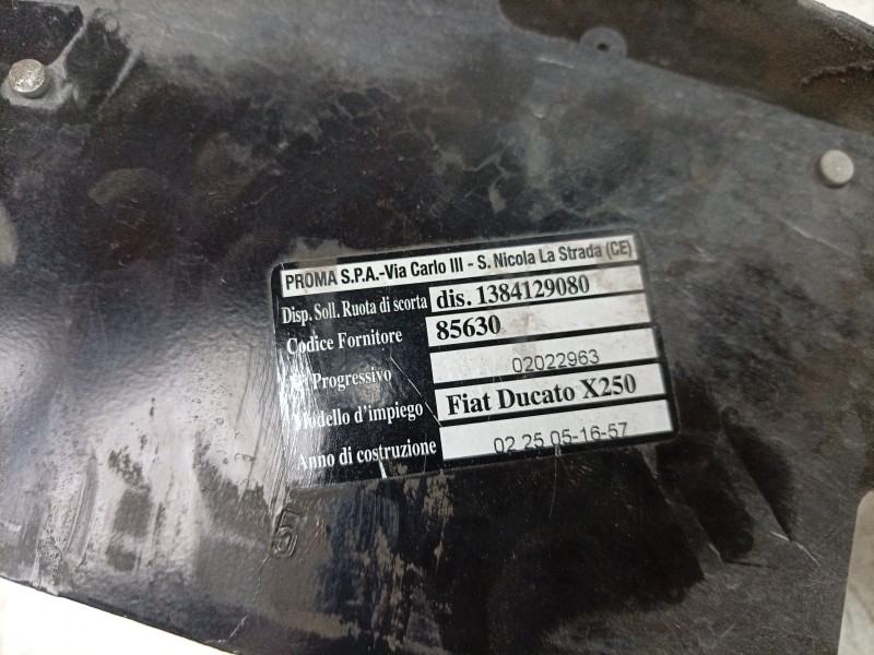 Recambio de soporte rueda repuesto para toyota proace max referencia OEM IAM  1384129080 