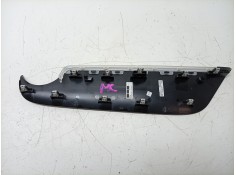 Recambio de moldura para mercedes-benz b-klasse (bm 247) b 180 referencia OEM IAM  A2476803504  2
