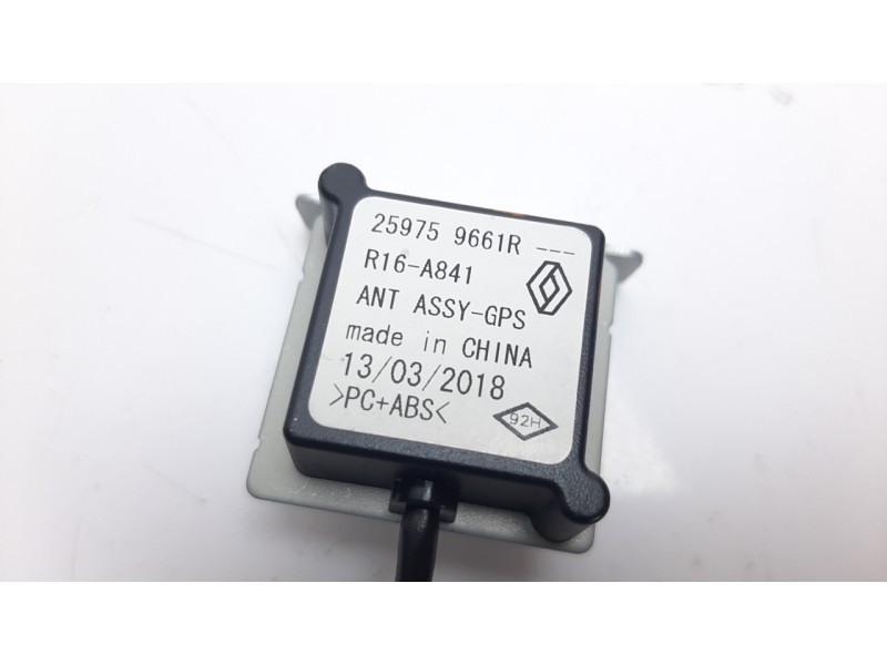 Recambio de antena para renault captur 0.9 energy referencia OEM IAM 259759661R 259759661R 