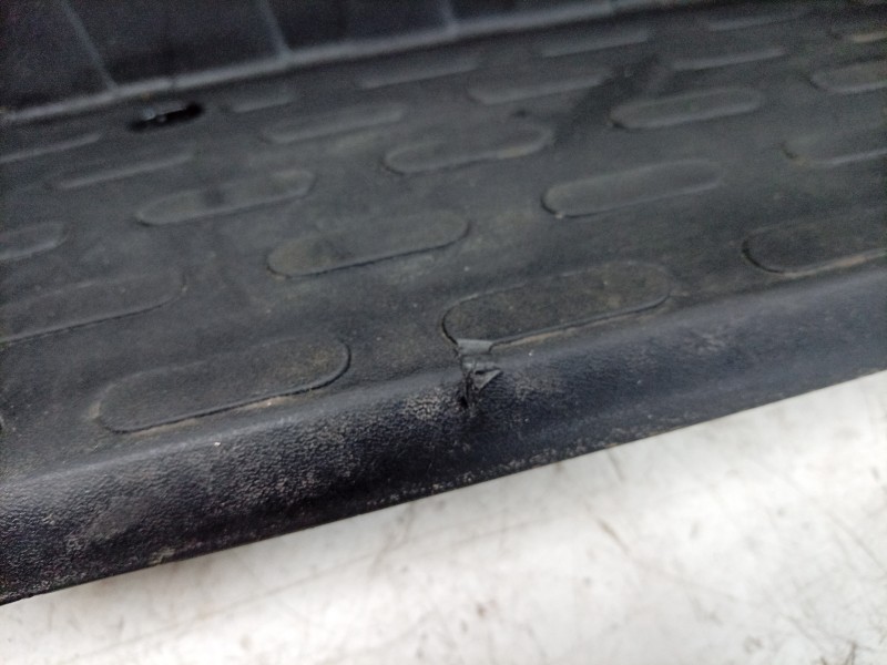Recambio de moldura para toyota proace max referencia OEM IAM  1316242070 