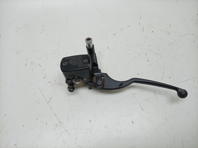 Recambio de bomba freno delantera para yamaha x-max 125 referencia OEM IAM B74H39120000 B74F58700000 