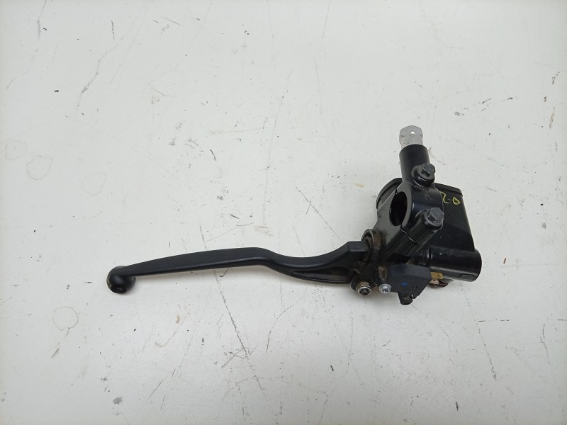 Recambio de bomba freno delantera para yamaha x-max 125 referencia OEM IAM B74H39120000 B74F58700000 