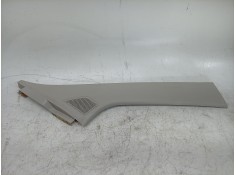 Recambio de moldura para toyota proace max referencia OEM IAM  1315640070 