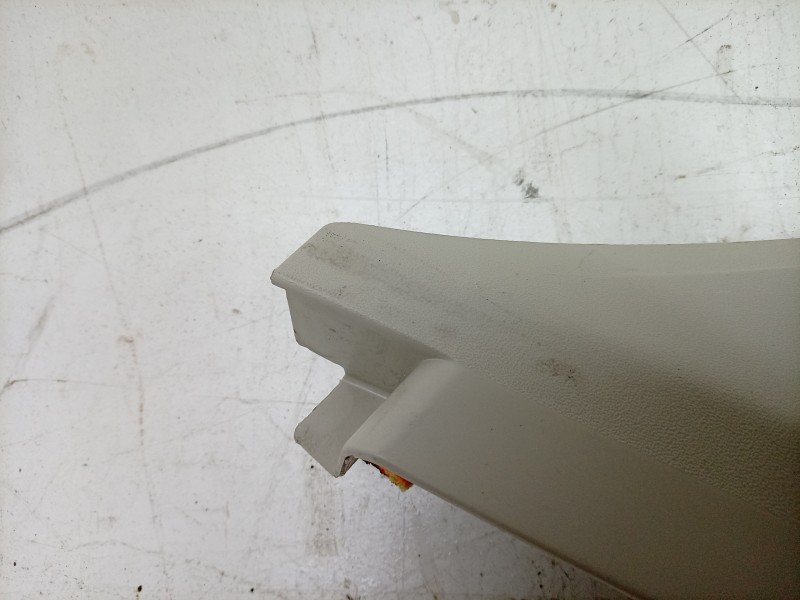 Recambio de moldura para toyota proace max referencia OEM IAM  1315640070 