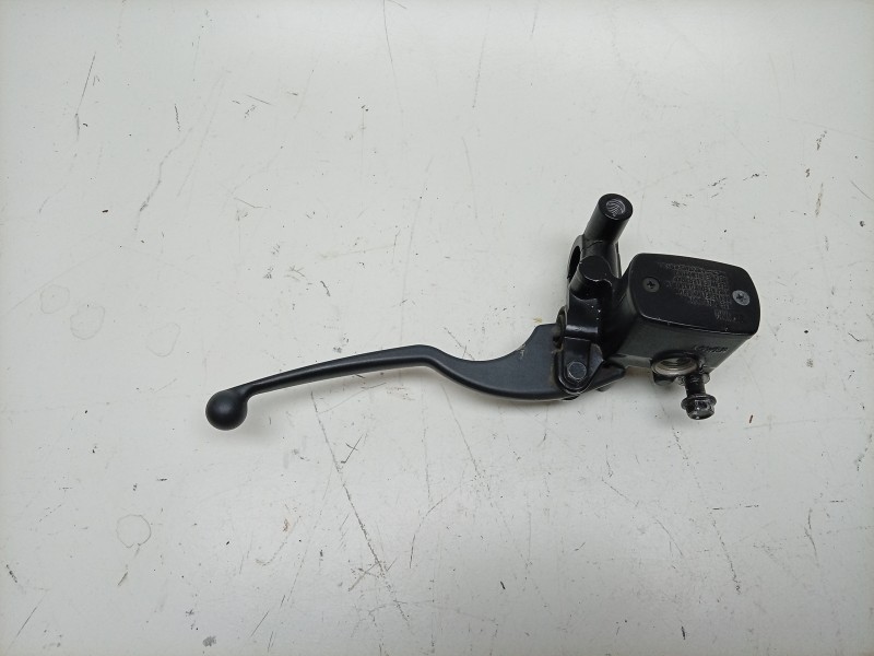 Recambio de bomba freno delantera para yamaha x-max 125 referencia OEM IAM B74H39220000 B74F58701000 