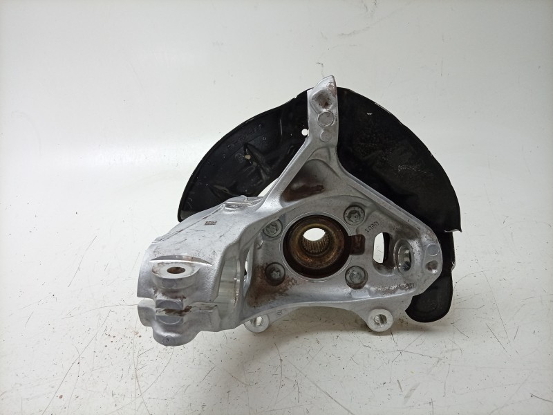 Recambio de mangueta delantera derecha para mercedes-benz b-klasse (bm 247) b 180 referencia OEM IAM  2473320800 