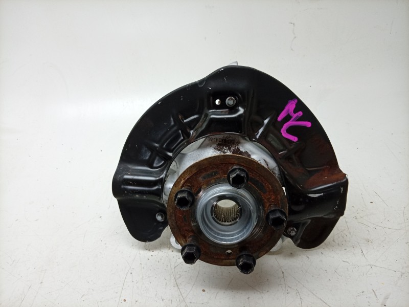 Recambio de mangueta delantera izquierda para mercedes-benz b-klasse (bm 247) b 180 referencia OEM IAM  2473320700 