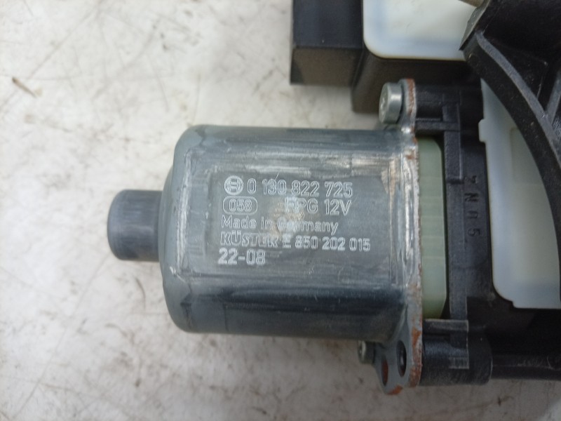 Recambio de elevalunas trasero izquierdo para seat ateca (khp) style xm referencia OEM IAM 575839461A 575839461A 