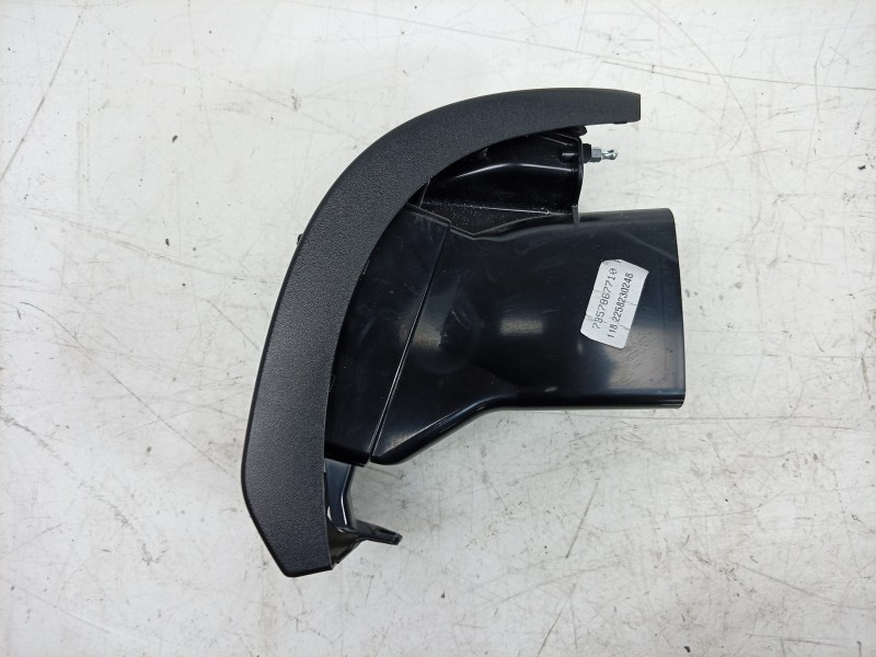 Recambio de aireador izquierdo para toyota proace max referencia OEM IAM  7357867710 