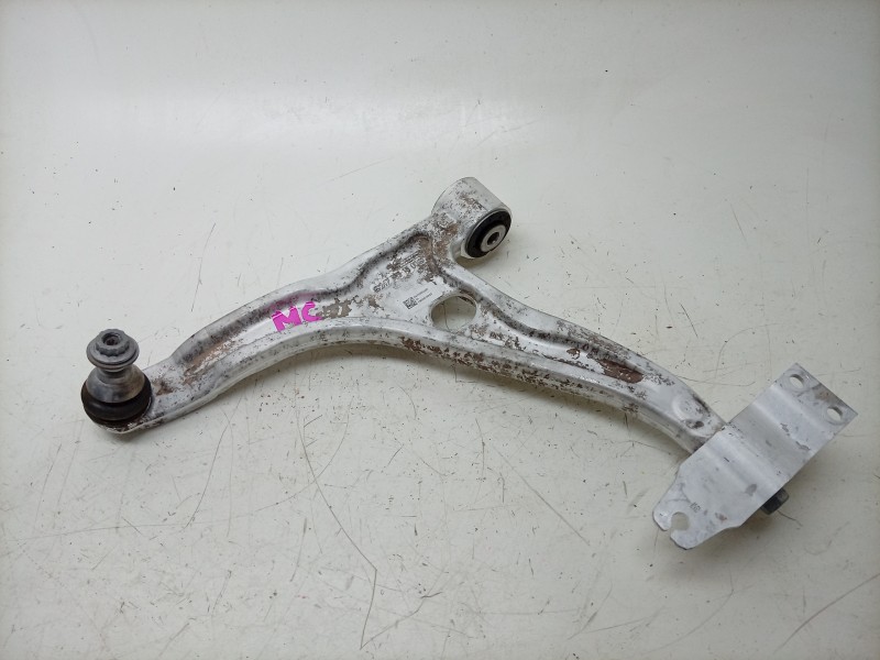 Recambio de brazo suspension delantero izquierdo para mercedes-benz b-klasse (bm 247) b 180 referencia OEM IAM  2473331500 