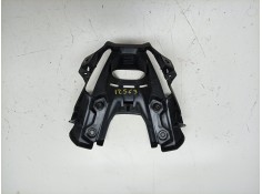 Recambio de moldura para yamaha mt mt-09 (rn83) referencia OEM IAM  B7N2836K  2