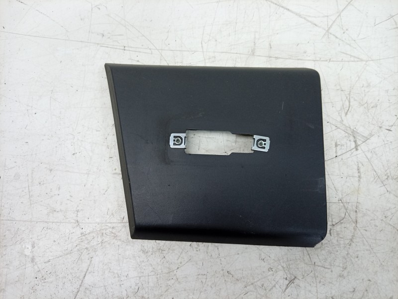 Recambio de moldura para toyota proace max referencia OEM IAM  1320250070 