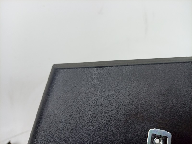 Recambio de moldura para toyota proace max referencia OEM IAM  1320250070 