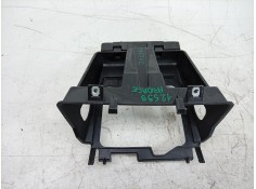 Recambio de moldura para toyota proace max referencia OEM IAM   