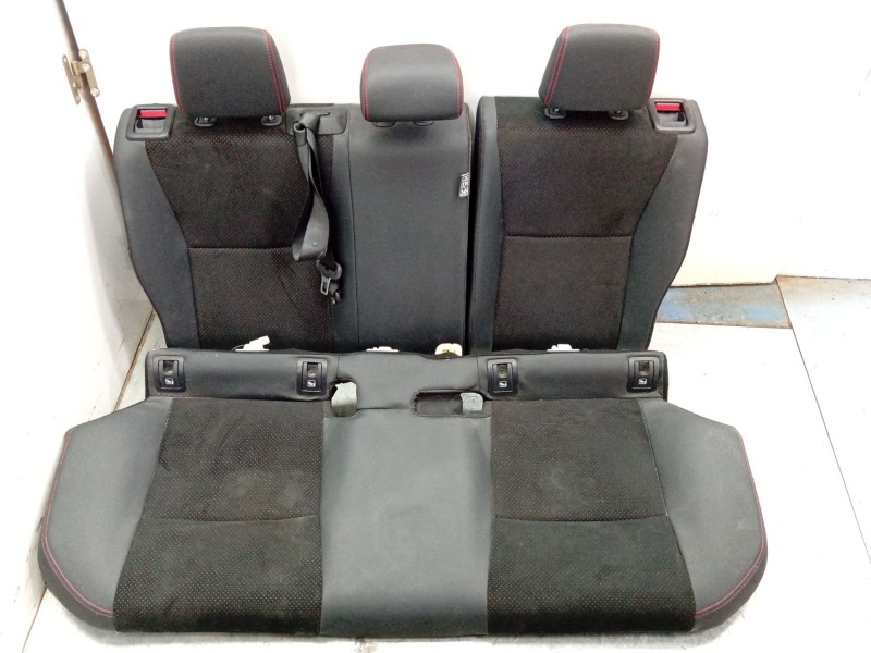 Recambio de juego asientos completo para toyota yaris (_p21_, _pa1_, _ph1_) 1.5 hybrid (mxph11) referencia OEM IAM   