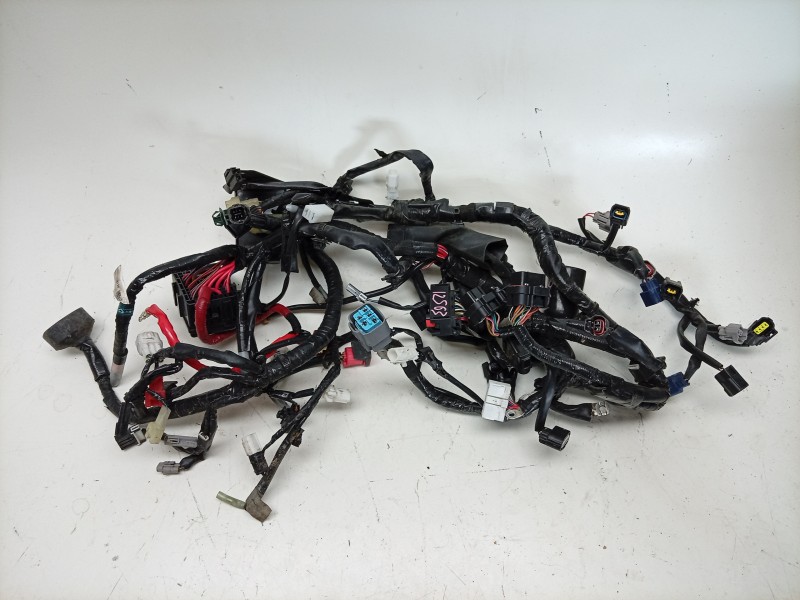 Recambio de cableado electrico para yamaha mt mt-09 (rn83) referencia OEM IAM  B7N825900300 