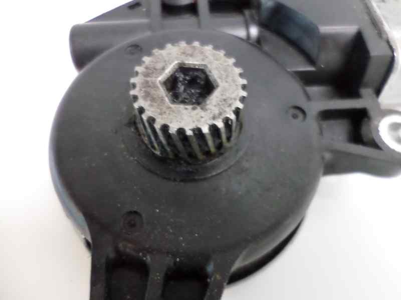 Recambio de motor techo electrico para peugeot 207 sw 1.6 16v referencia OEM IAM 2217097A  