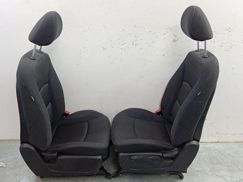 Recambio de juego asientos completo para kg mobility tivoli referencia OEM IAM  1303208CCX 