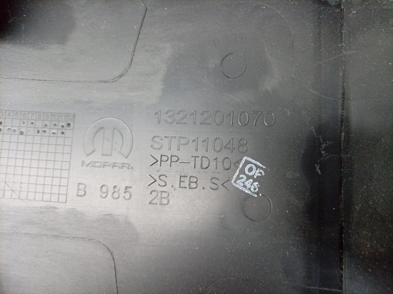 Recambio de moldura para toyota proace max referencia OEM IAM  1321201070 
