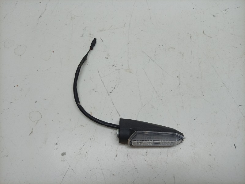 Recambio de piloto trasero derecho para honda forza forza 750 (rh11) referencia OEM IAM  33600MKTD01 