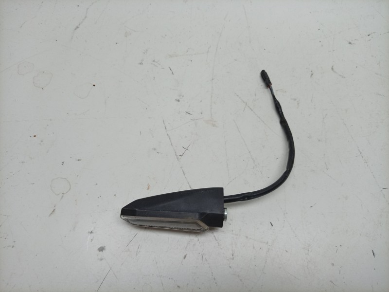 Recambio de piloto trasero derecho para honda forza forza 750 (rh11) referencia OEM IAM  33600MKTD01 