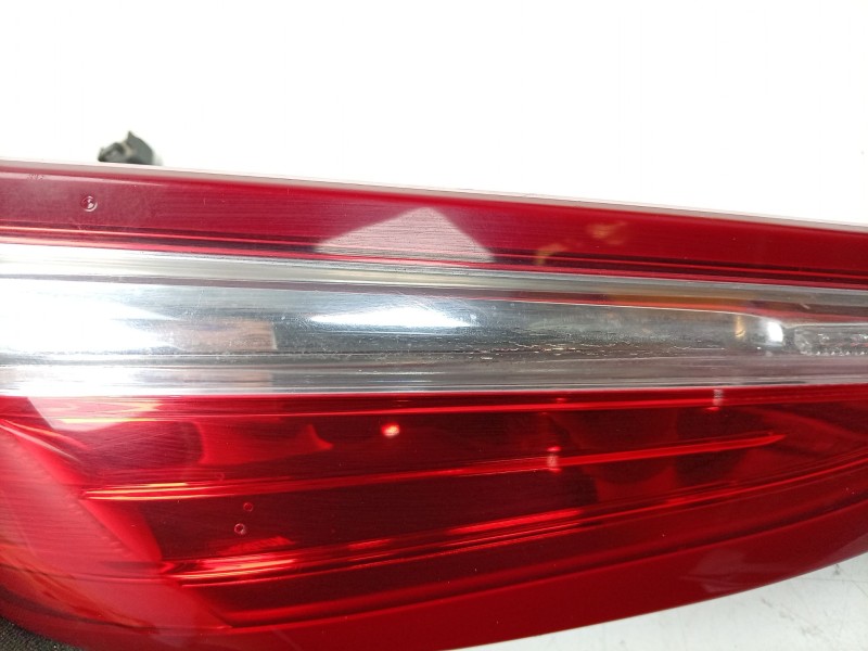 Recambio de piloto trasero derecho para jaguar xj (x351) 3.0 sdv6 referencia OEM IAM  FW9313404AA 