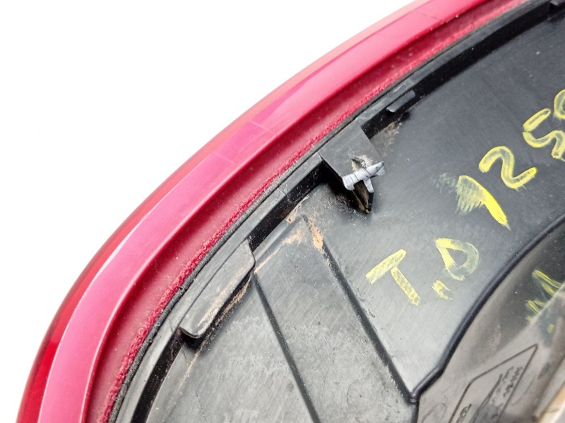 Recambio de piloto trasero derecho para jaguar xj (x351) 3.0 sdv6 referencia OEM IAM  FW9313404AA 