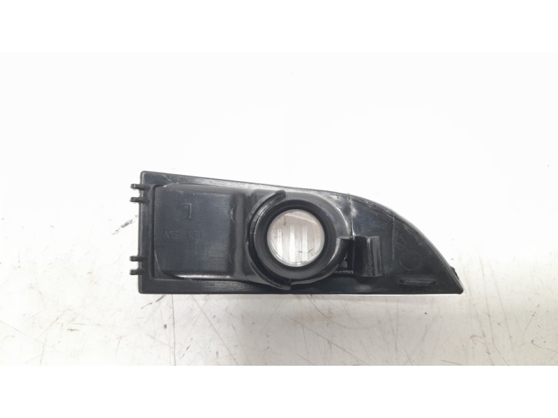 Recambio de piloto lateral izquierdo para renault megane iii berlina 5 p referencia OEM IAM E9016266  
