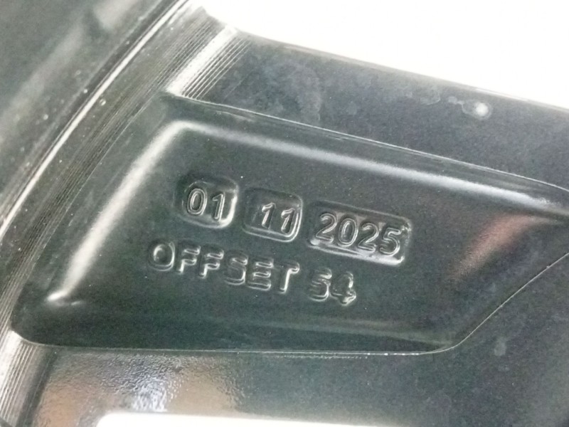 Recambio de llanta para hyundai i20 iii (bc3, bi3) 1.0 t-gdi hybrid 48v referencia OEM IAM   