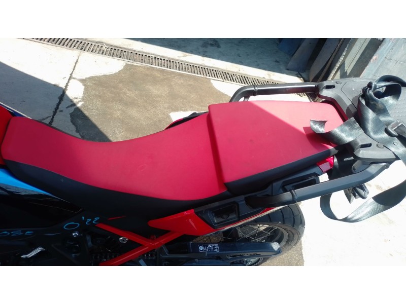 Recambio de asiento para honda crf crf 1100 l africa twin referencia OEM IAM   