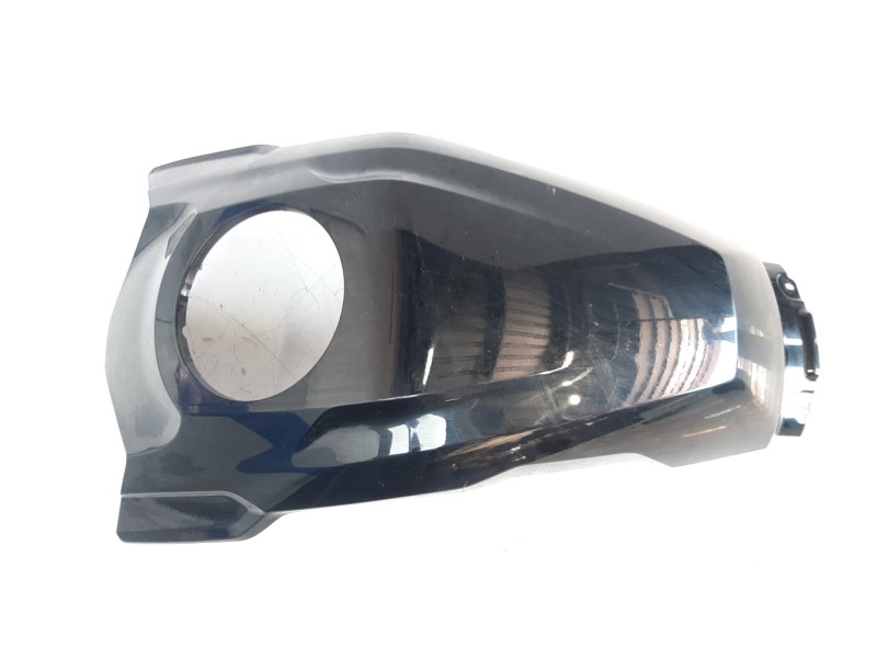 Recambio de moldura para bmw f 750 gs referencia OEM IAM 8564540  