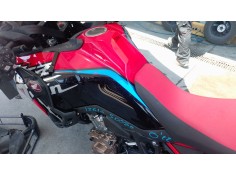 Recambio de deposito combustible para honda crf crf 1100 l africa twin referencia OEM IAM    2