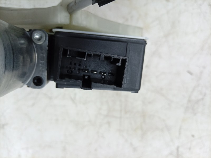 Recambio de elevalunas trasero derecho para seat leon (kl1, klg) 1.0 tsi referencia OEM IAM  5FA839462B 