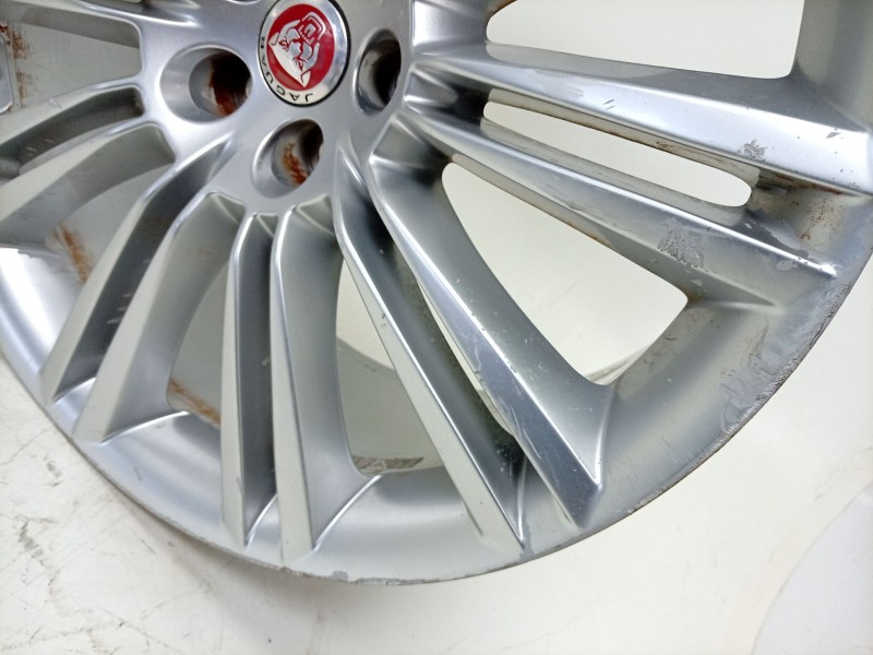 Recambio de llanta para jaguar xj (x351) 3.0 sdv6 referencia OEM IAM  C2D25859 