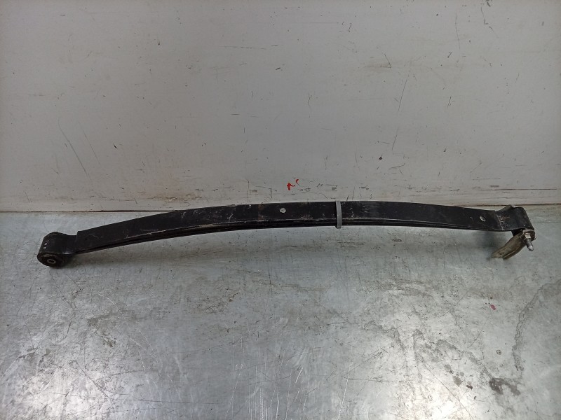 Recambio de ballesta trasera para toyota proace max referencia OEM IAM  013971960 