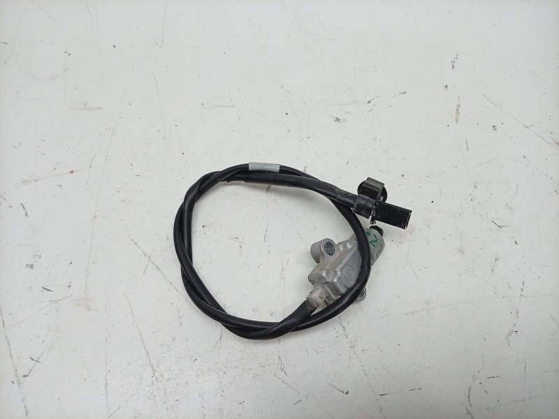 Recambio de interruptor para yamaha x-max 125 referencia OEM IAM  B74H25660100 