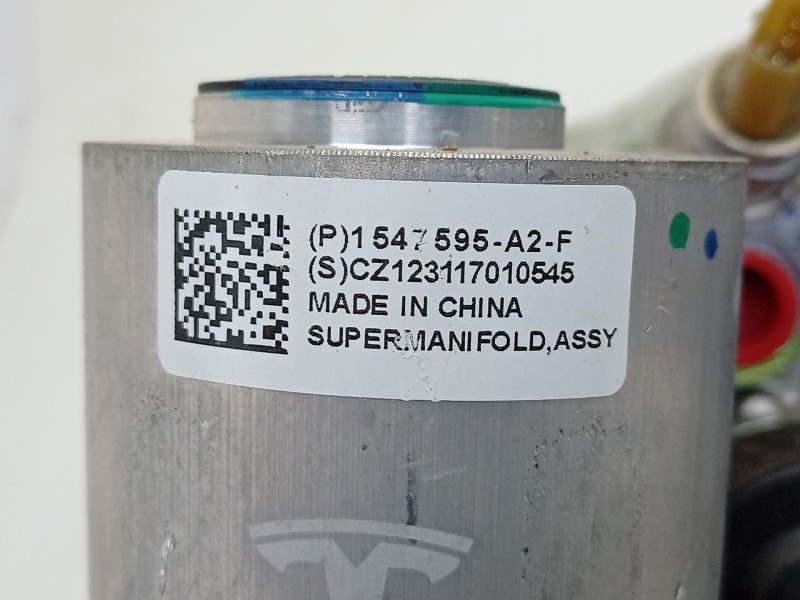 Recambio de bomba calefaccion para tesla model 3 ev referencia OEM IAM  1547595A2F 