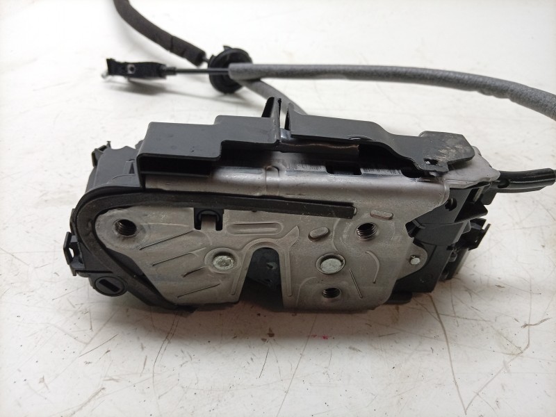 Recambio de cerradura puerta trasera derecha para audi q3 sportback (f3n) 35 tdi referencia OEM IAM  5TA839016Q 