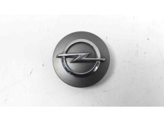 Recambio de tapacubos para opel corsa d referencia OEM IAM 13347294  