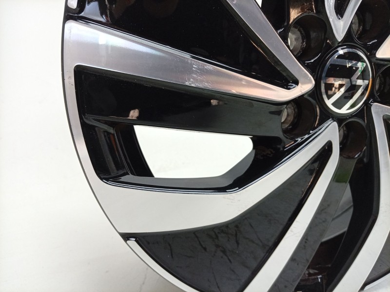 Recambio de llanta para volkswagen polo vi (aw1, bz1, ae1) 1.0 tsi referencia OEM IAM   