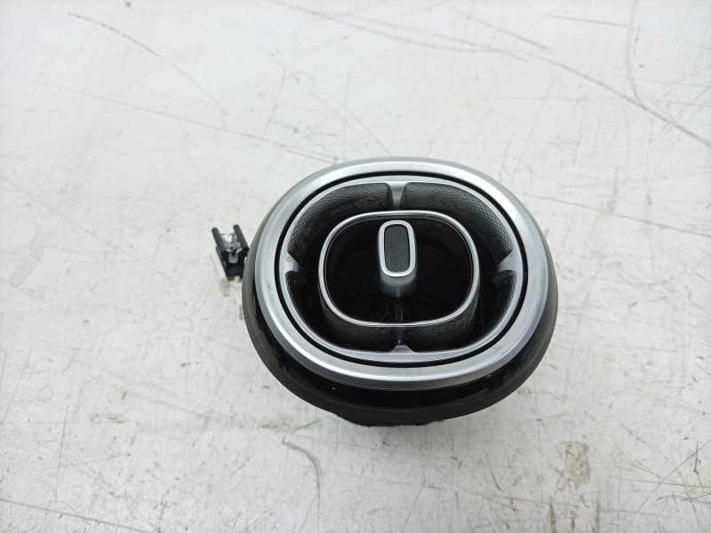 Recambio de aireador central para mercedes-benz cle cle 220d referencia OEM IAM  A2368305600 