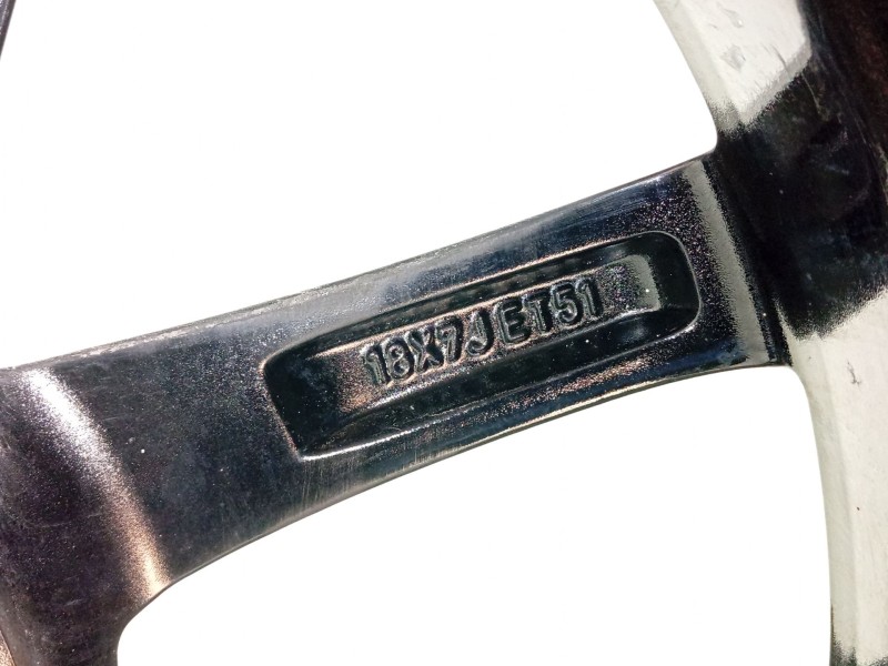 Recambio de llanta para toyota yaris (_p21_, _pa1_, _ph1_) 1.5 hybrid (mxph11) referencia OEM IAM   