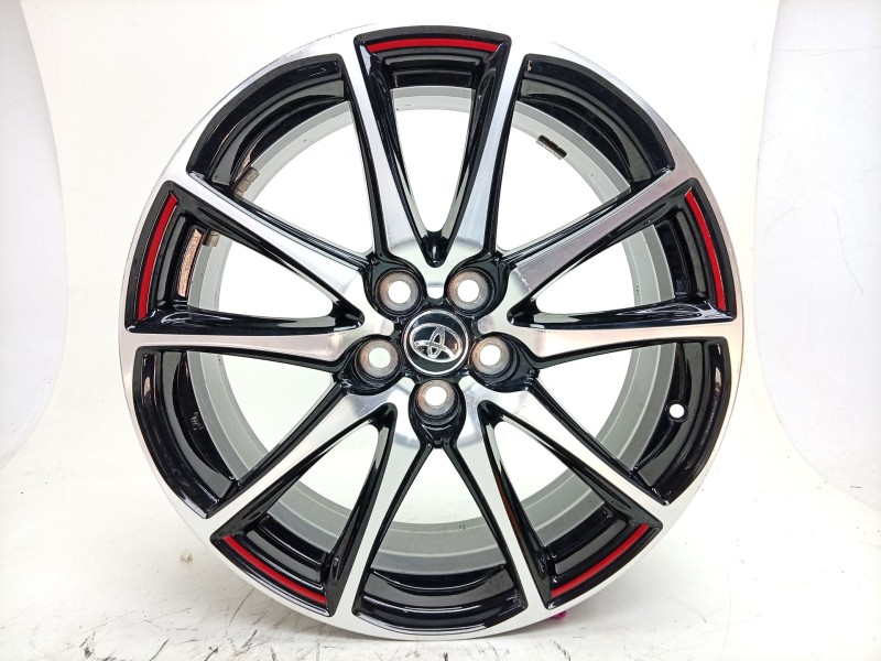 Recambio de llanta para toyota yaris (_p21_, _pa1_, _ph1_) 1.5 hybrid (mxph11) referencia OEM IAM   