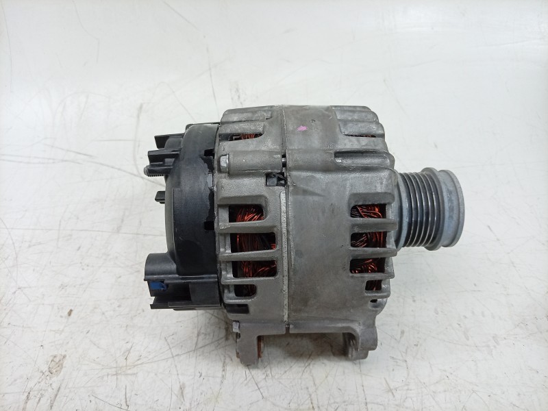 Recambio de alternador para audi q2 (gab, gag) 30 tdi referencia OEM IAM 05L903026L 05L903026L ALF950B51HQ